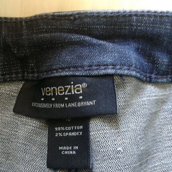 Denim  Bermuda shorts by Venezia  sz.18 NWOT - Picture 7 of 7